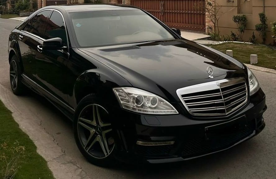 Luxury Car Rental Lahore – Experience Comfort, Style, and Safety