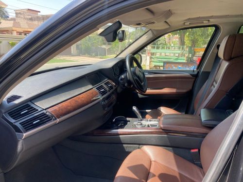 Armored BMW X5 for rent in Lahore - dashboard