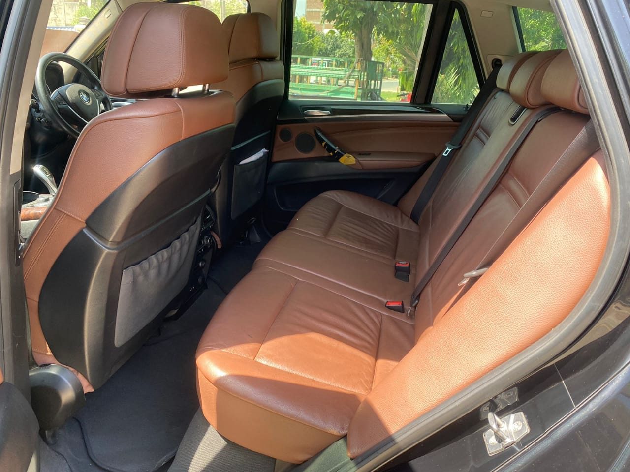 Armored BMW X5 for rent in Lahore - rear seats