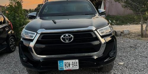 Armored Toyota Hilux Revo for rent in Islamabad - photo 2 | Unique Car Rental
