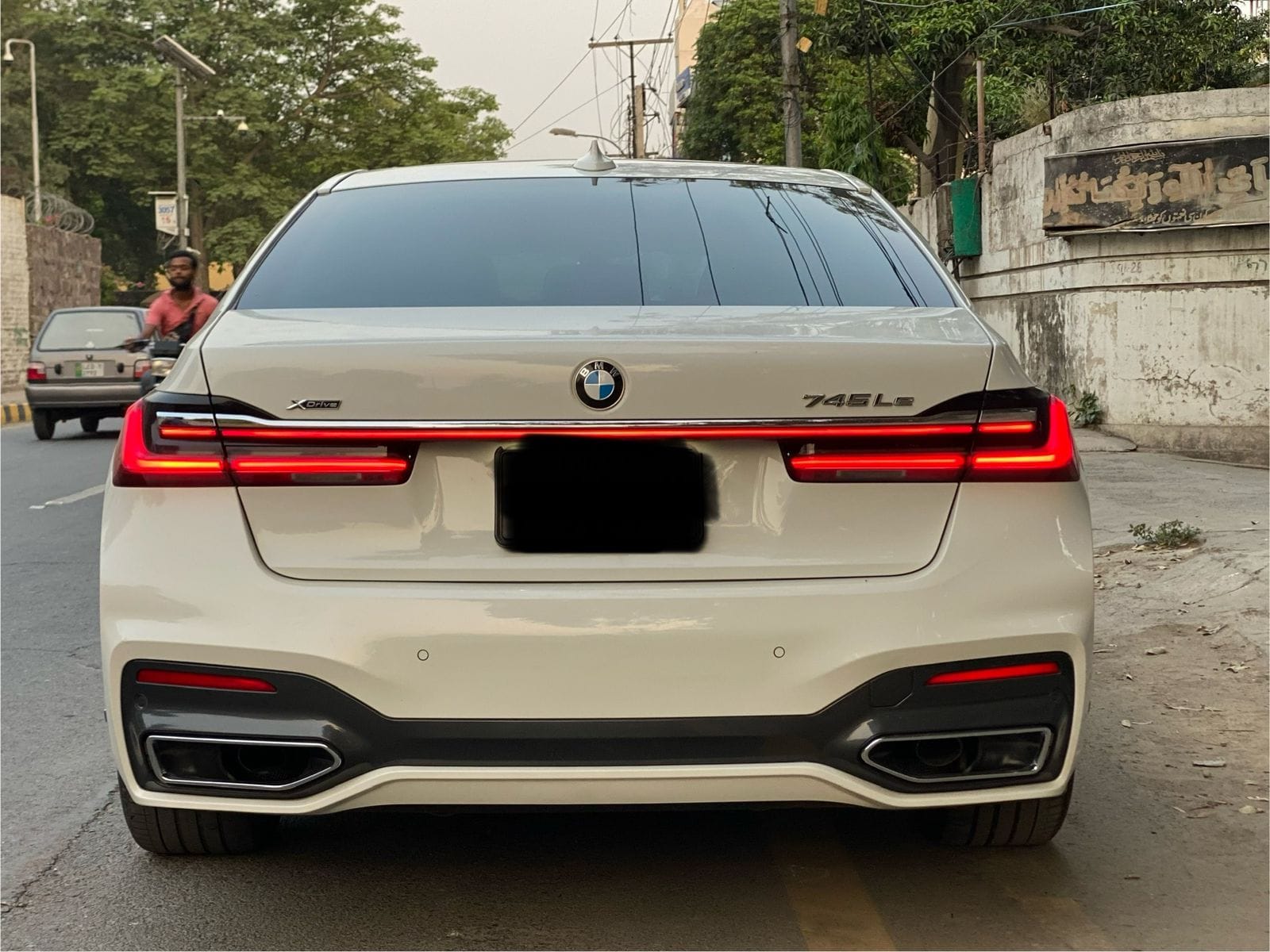 BMW 5 Series for rent in Lahore - photo 1 | Unique Car Rental