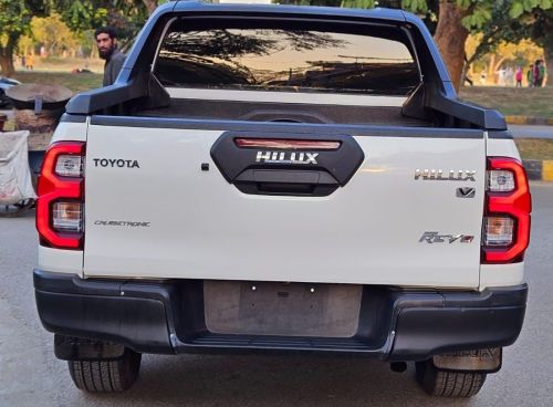 Bulletproof Toyota Hilux Revo for rent in Lahore - white rear tailgate