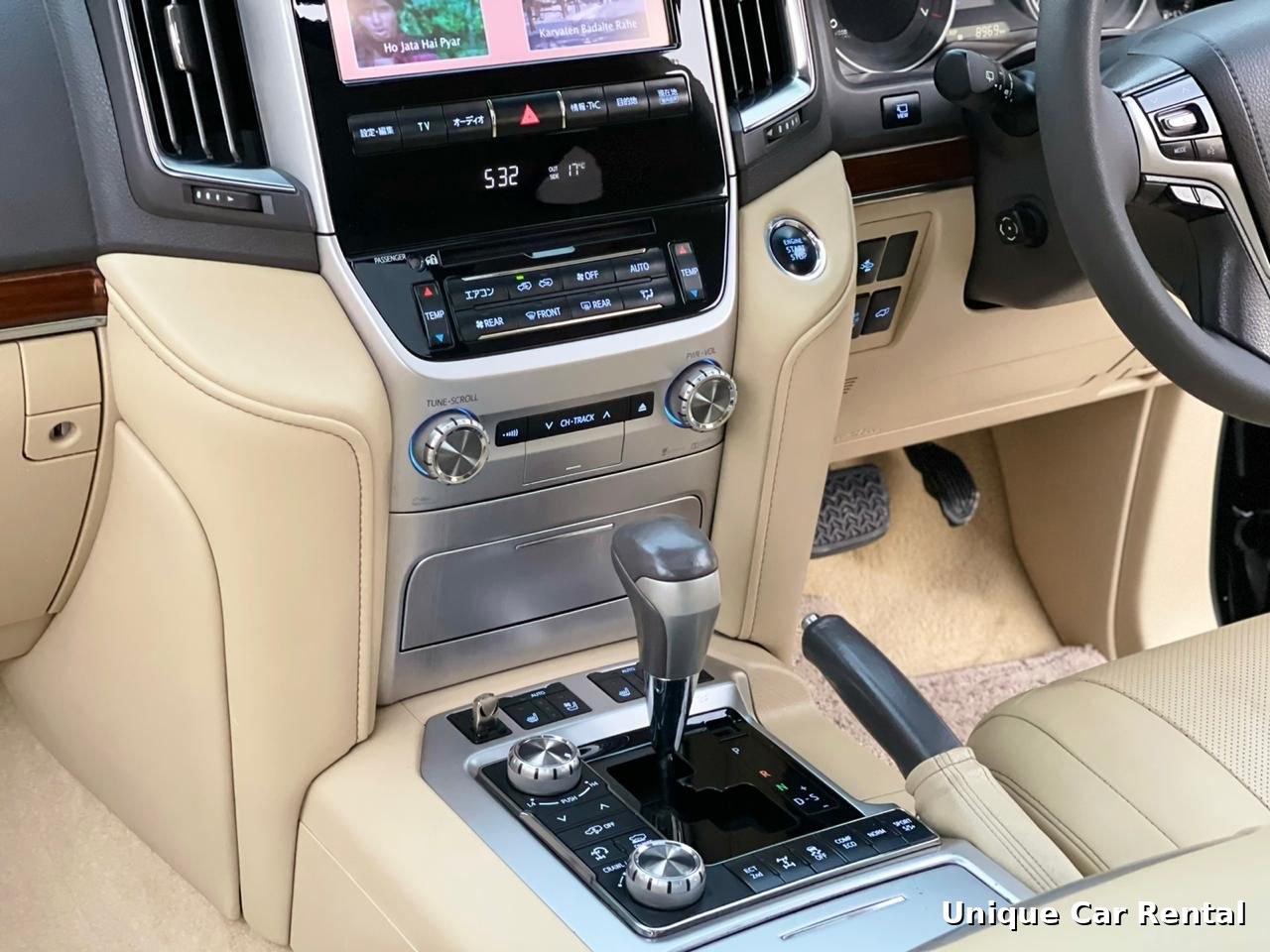 Bulletproof Toyota Land Cruiser V8 center console in Karachi