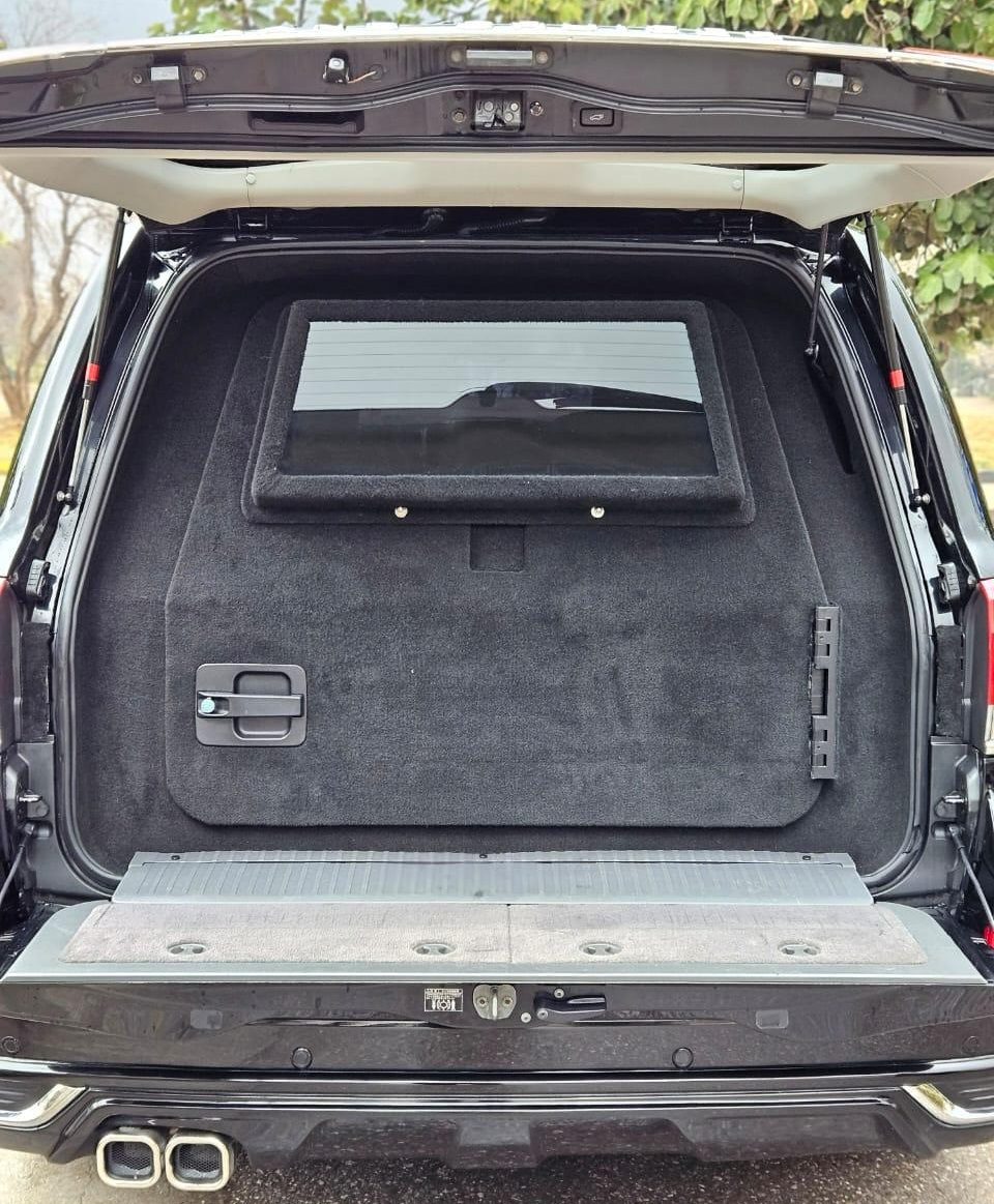 Bulletproof Toyota Land Cruiser V8 for rent in Karachi - armored trunk interior