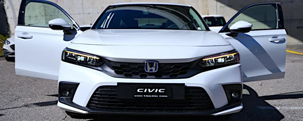 Honda Civic for rent in Lahore - photo 2 | Unique Car Rental