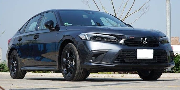 Honda Civic for rent in Lahore - photo 3 | Unique Car Rental