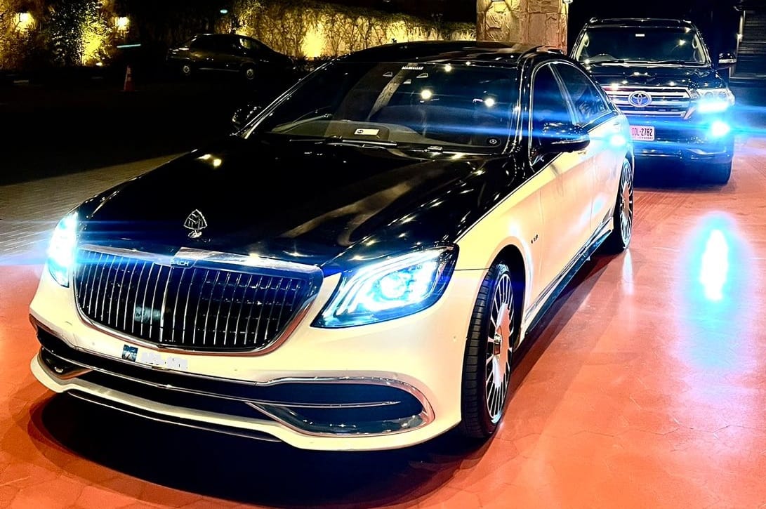 Mercedes-Benz E-Class for rent in Lahore - photo 1 | Unique Car Rental