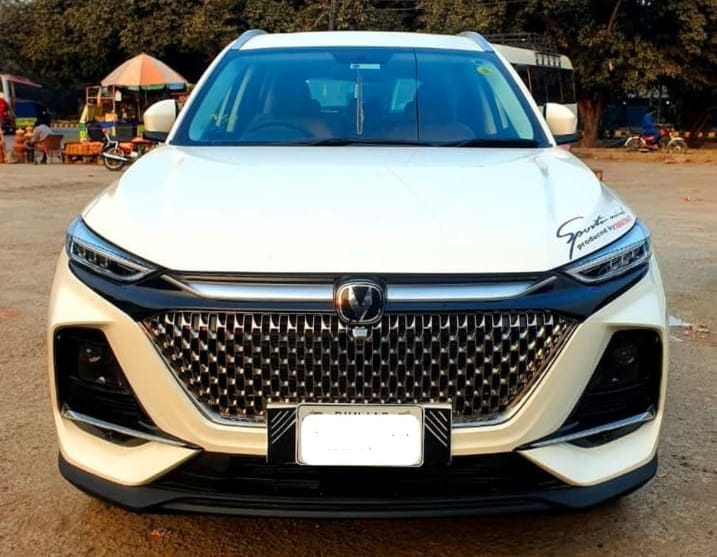 Oshan X7 2025 for rent in Lahore - photo 1 | Unique Car Rental