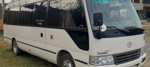 Toyota Coaster for rent in Lahore - photo 2 | Unique Car Rental