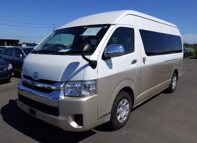 Toyota Hiace Grand Cabin for rent in Lahore - photo 1 | Unique Car Rental