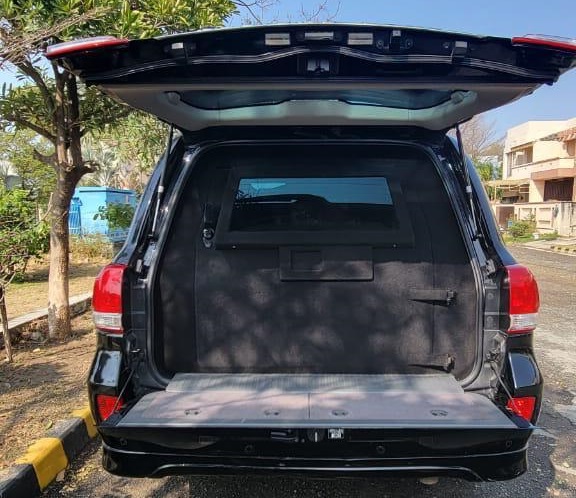 Armored vehicle rent a car Lahore. Best Car rental Lahore