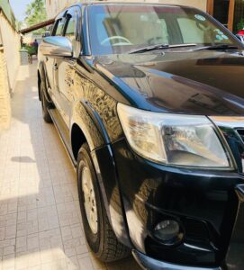 Luxury armored cars in Karachi for secure travel and special occasions