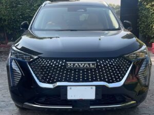 Rent a Haval H6 in Lahore for long-distance travel
