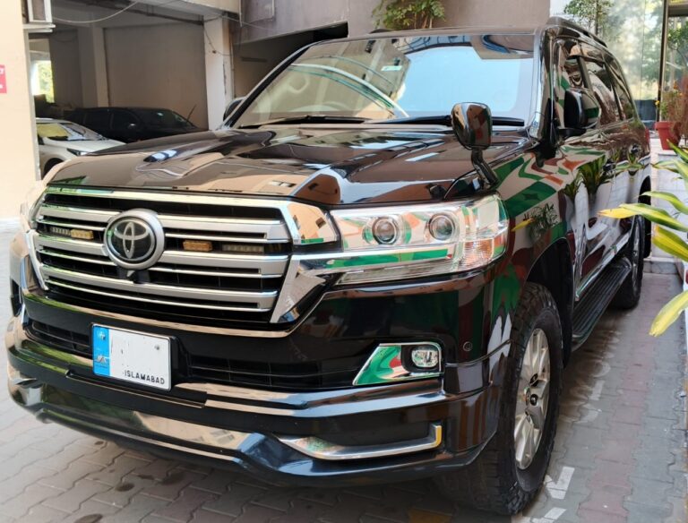 Bulletproof Land Cruiser V8 available in Islamabad for rent