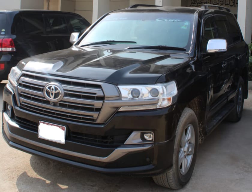Hire Land Cruiser V8, Prado and Revo armored vehicles