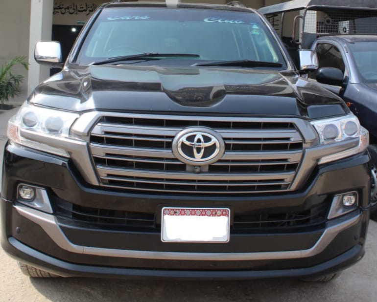 Bulletproof Land Cruiser V8, Fortuner, and Revo rental in Pakistan