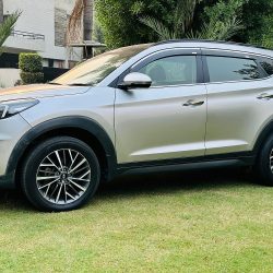 Hyundai Tucson for Rent in Lahore
