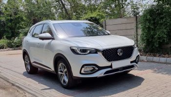 MG HS Luxury Car Hire Lahore