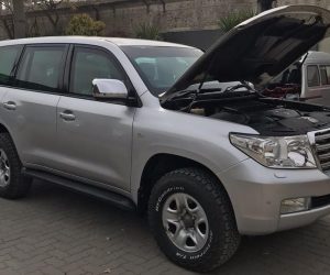 Rent bulletproof Toyota Fortuner B6 SUV in Karachi for VIP travel and embassy use