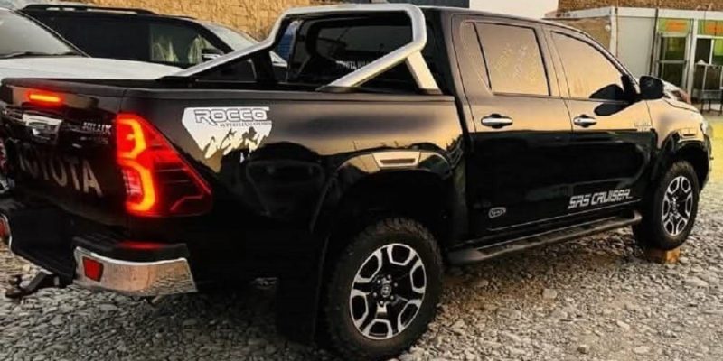 Bulletproof Revo with trained driver Islamabad