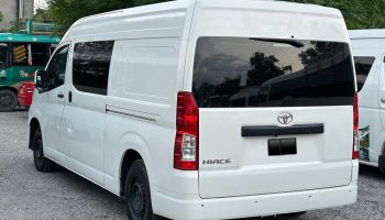 B6 Bulletproof Grand Cabin rental service in Karachi