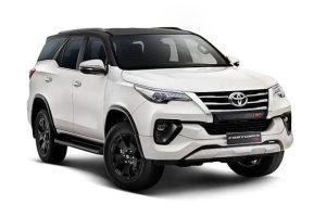 Toyota Fortuner 4x4 SUV Hire Lahore