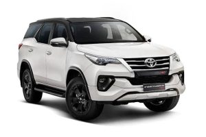 Toyota Fortuner 4x4 SUV Hire Lahore