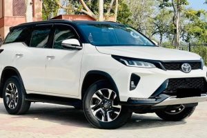 Toyota Fortuner Legendre Rental Lahore